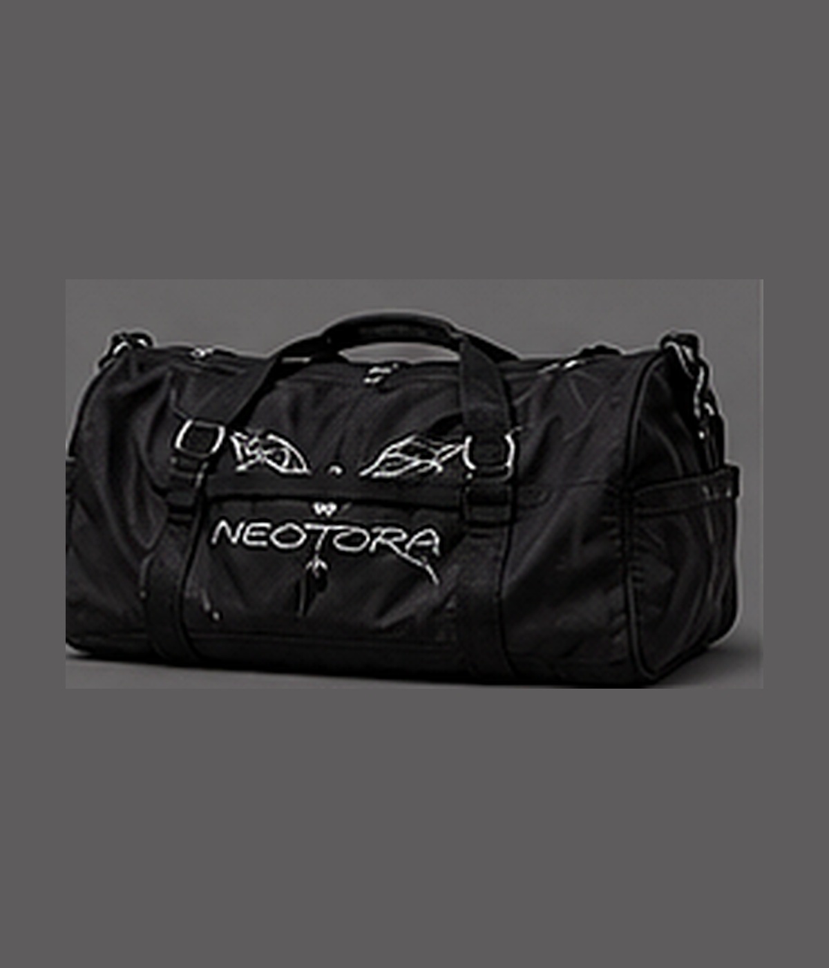 Neotora Script Duffle Bag in black